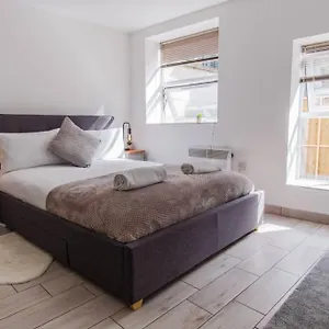 https://studio-high-street-bournemouth.bournemouth-hotels.org
